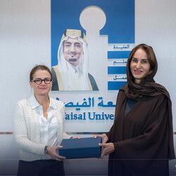 Emlyon Business School Visit - MOU - 17 Nov 